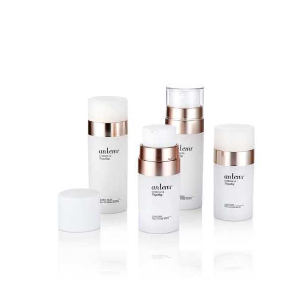 <b>Luxury Airless Pump Bottle for Skincare, Refillable</b><br>